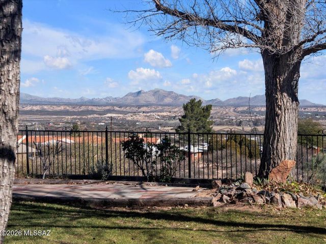 500 S Foundation Five Road, Benson, AZ 85602