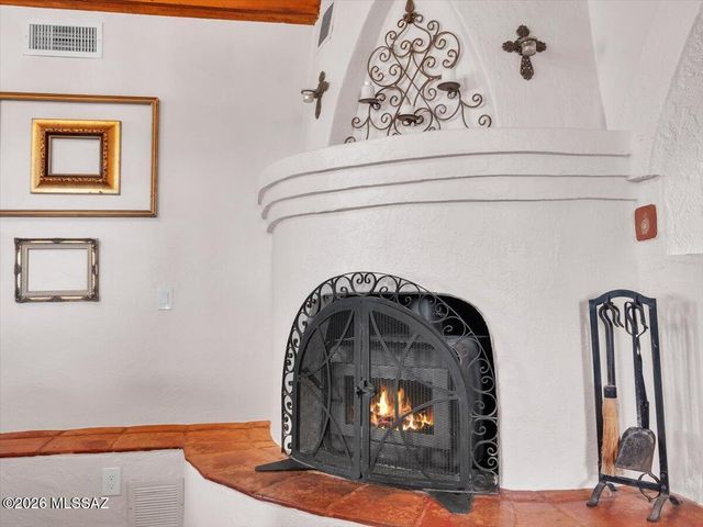 500 S Foundation Five Road, Benson, AZ 85602