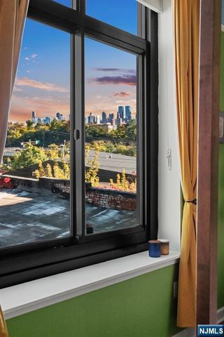 518-536 Gregory Avenue C301, Weehawken, NJ 07086