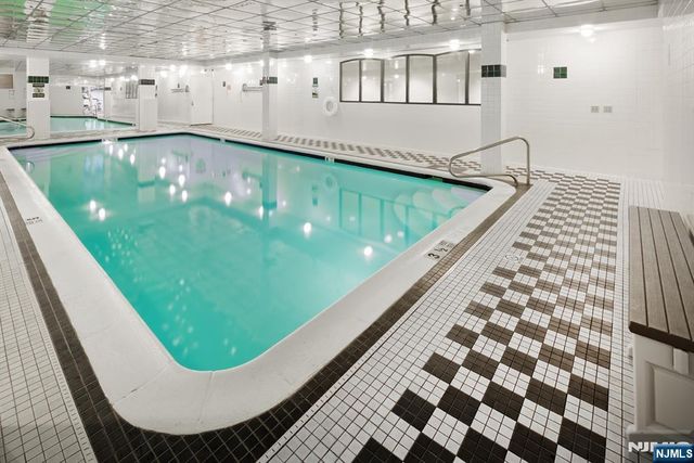 518-536 Gregory Avenue C301, Weehawken, NJ 07086