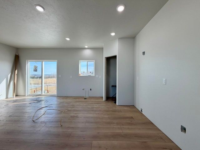 2301 Johnson St., Burlington, ND 58722