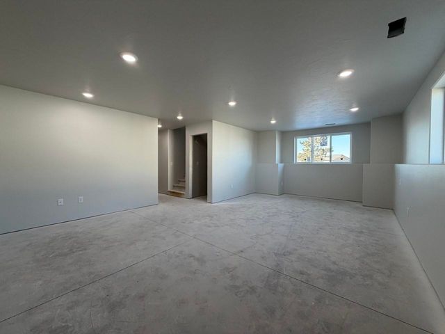 2301 Johnson St., Burlington, ND 58722