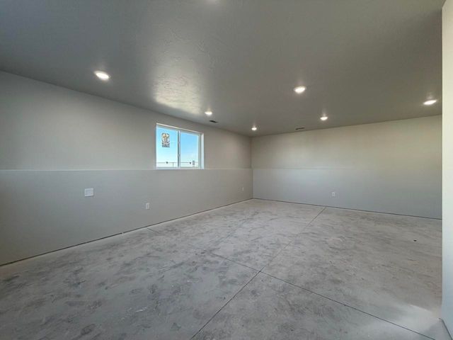 2301 Johnson St., Burlington, ND 58722