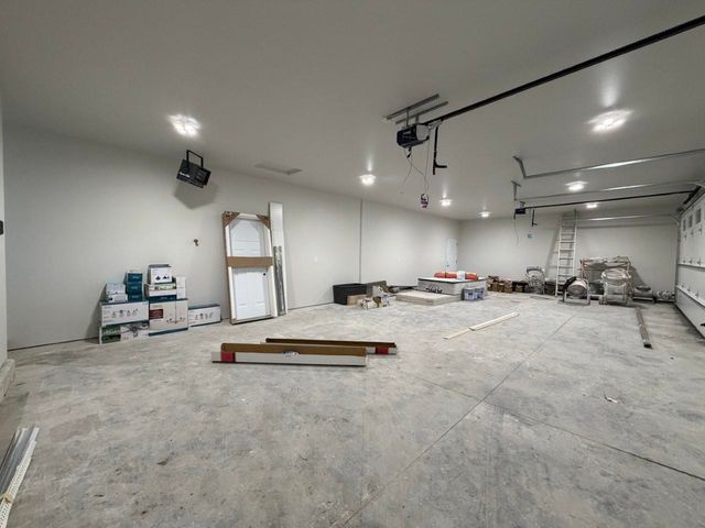 2301 Johnson St., Burlington, ND 58722