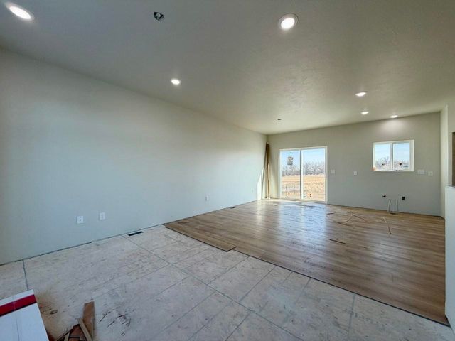 2301 Johnson St., Burlington, ND 58722