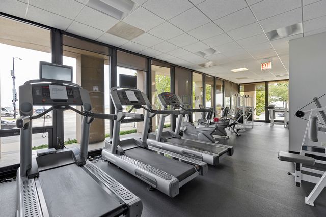 6700 S South Shore Drive 4K, Chicago, IL 60649