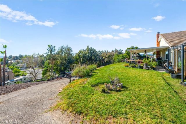 30701 Del Rey Road, Temecula, CA 92591