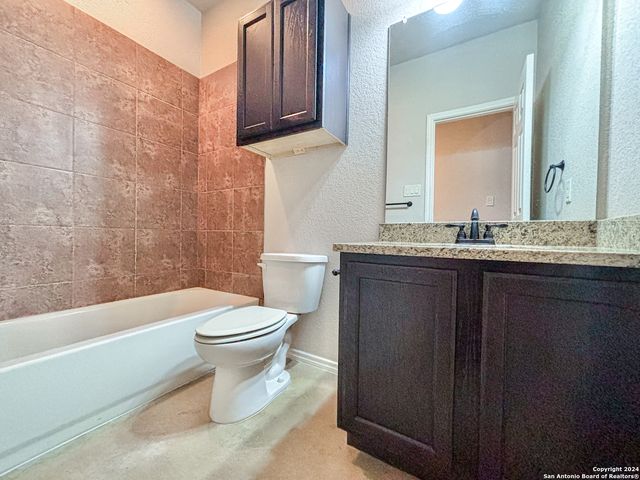 752 Saengerhalle Road, New Braunfels, TX 78130