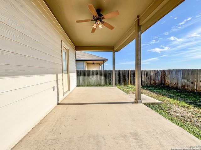 752 Saengerhalle Road, New Braunfels, TX 78130