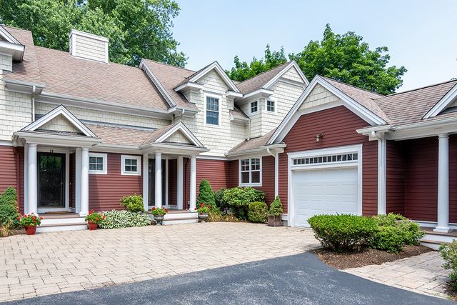 30 Vine Street, East Greenwich, RI 02818