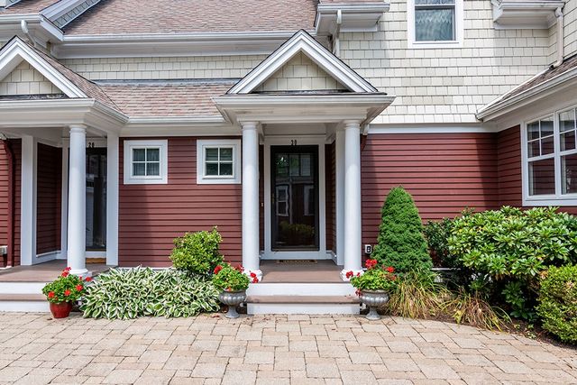 30 Vine Street, East Greenwich, RI 02818