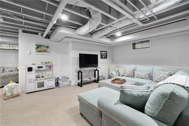 30 Vine Street, East Greenwich, RI 02818