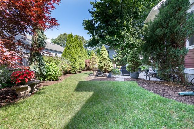 30 Vine Street, East Greenwich, RI 02818