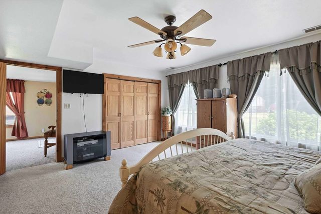 18599 317th Street, Long Grove, IA 52756