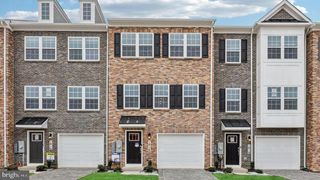 656 ARDEN CT, Winchester, VA 22601