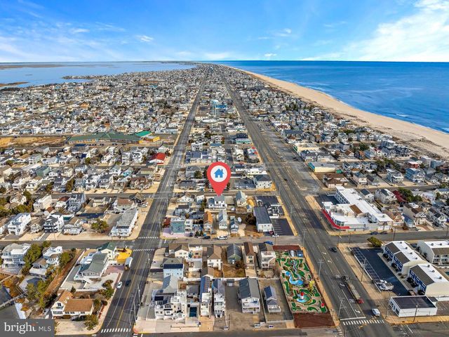 108 W 22ND ST, Ship Bottom, NJ 08008