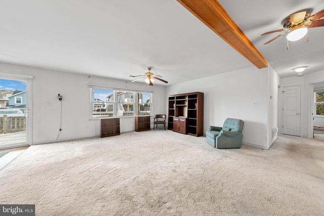 108 W 22ND ST, Ship Bottom, NJ 08008