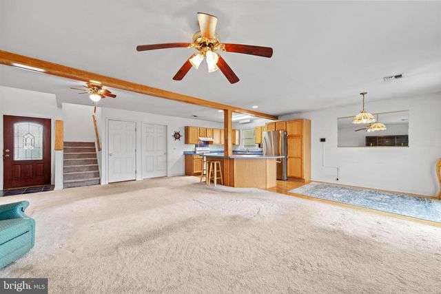 108 W 22ND ST, Ship Bottom, NJ 08008