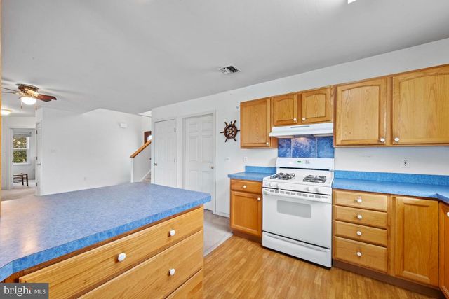 108 W 22ND ST, Ship Bottom, NJ 08008