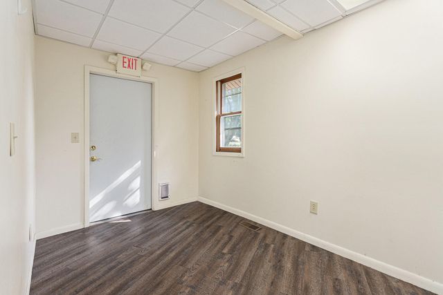 2963 W Dickman Road, Springfield, MI 49037