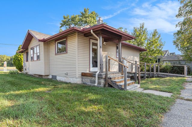 2963 W Dickman Road, Springfield, MI 49037