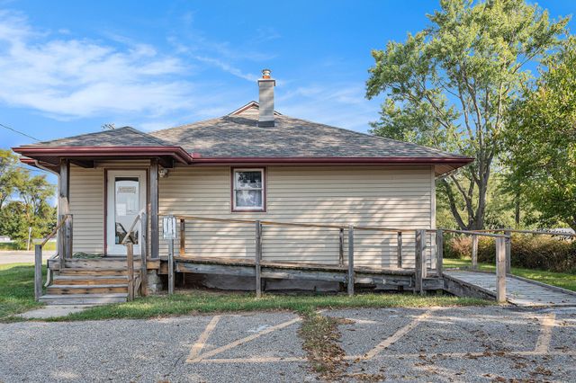 2963 W Dickman Road, Springfield, MI 49037