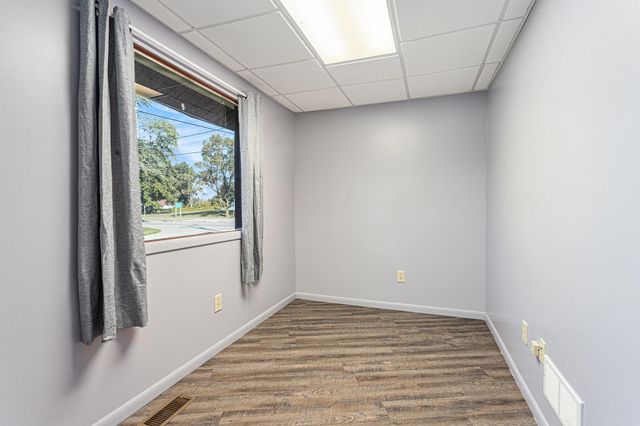 2963 W Dickman Road, Springfield, MI 49037