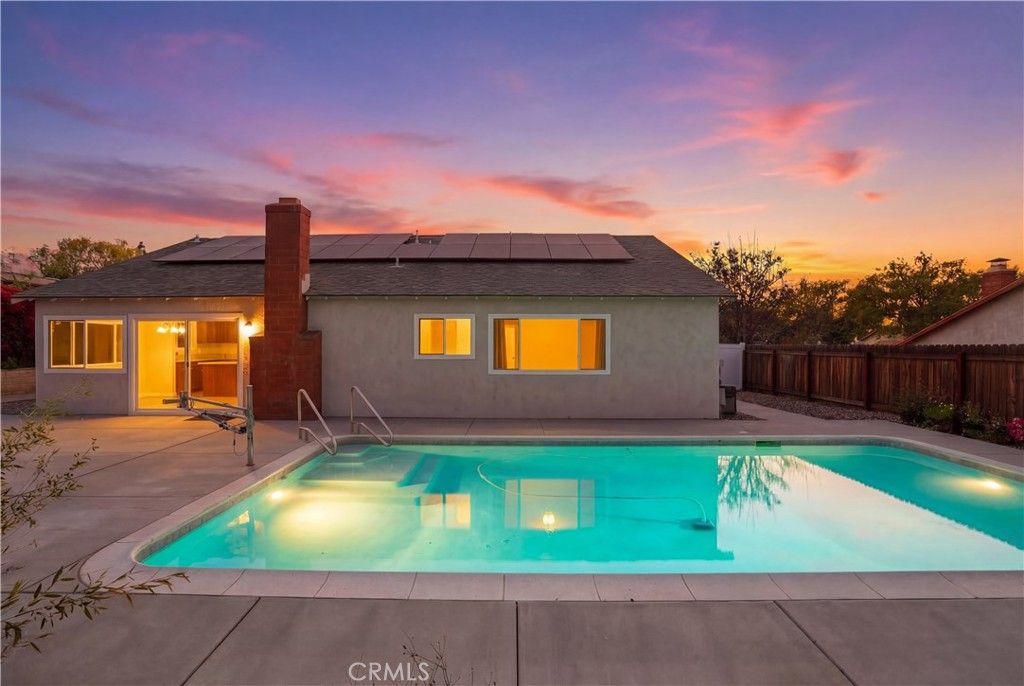 Image 1 of property listing at 2097 Santa Barbara, Corona, CA 92882