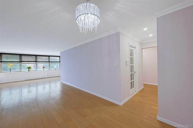 18-65 211th Street 5G, Bayside, NY 11360