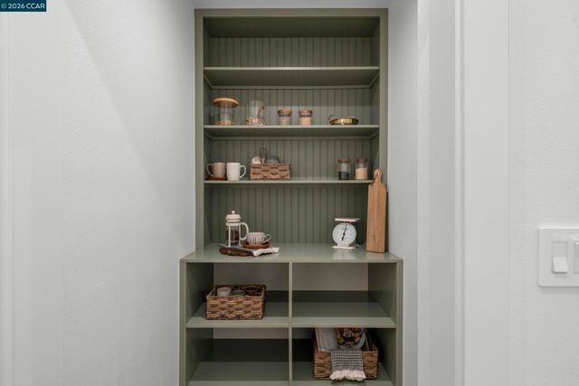 1059 Lizann Dr, Lafayette, CA 94549