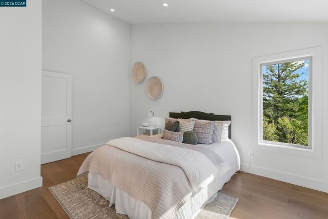 1059 Lizann Dr, Lafayette, CA 94549