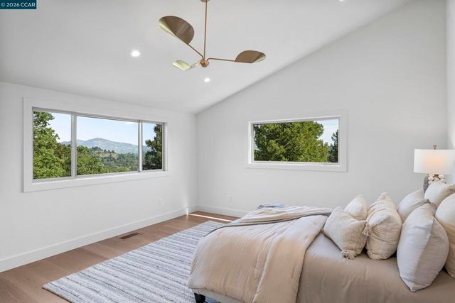 1059 Lizann Dr, Lafayette, CA 94549