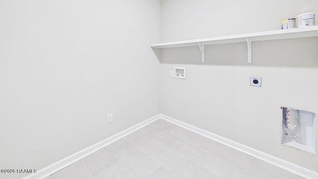150 Grazin Court, Duson, LA 70529