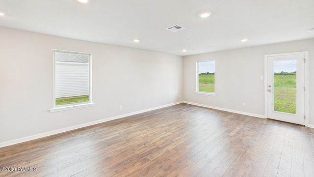 150 Grazin Court, Duson, LA 70529