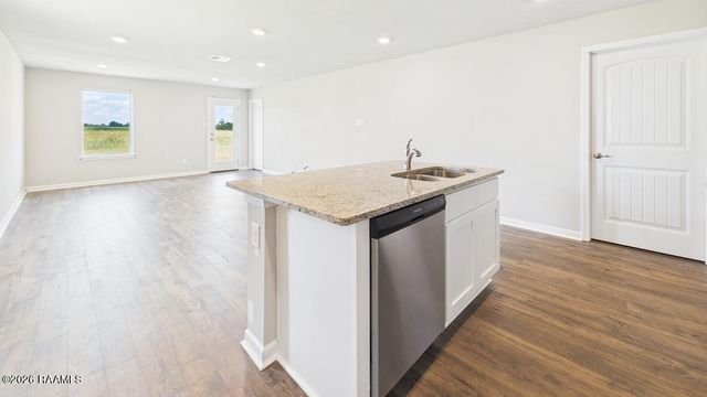 150 Grazin Court, Duson, LA 70529