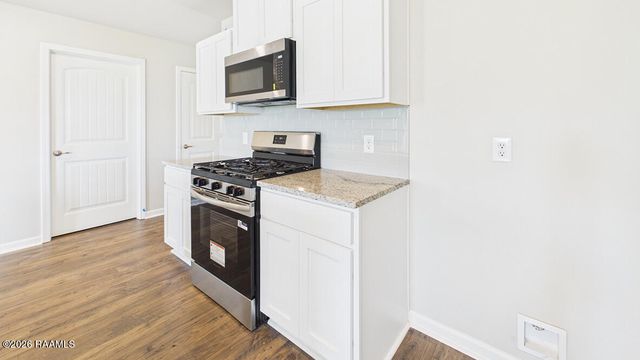 150 Grazin Court, Duson, LA 70529