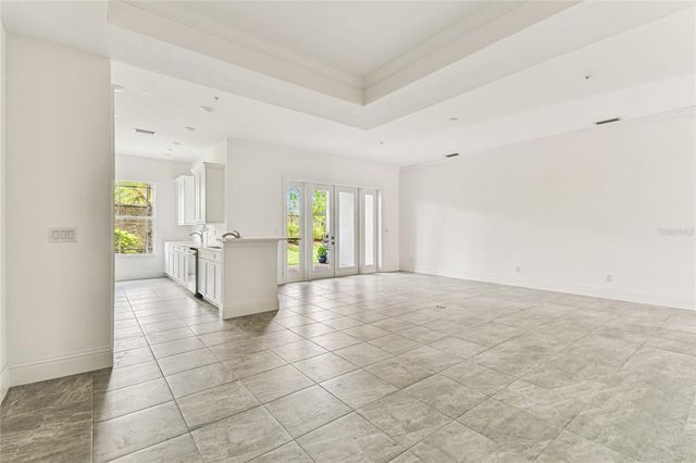 7834 HIDDEN CREEK LOOP 102, Lakewood Ranch, FL 34202