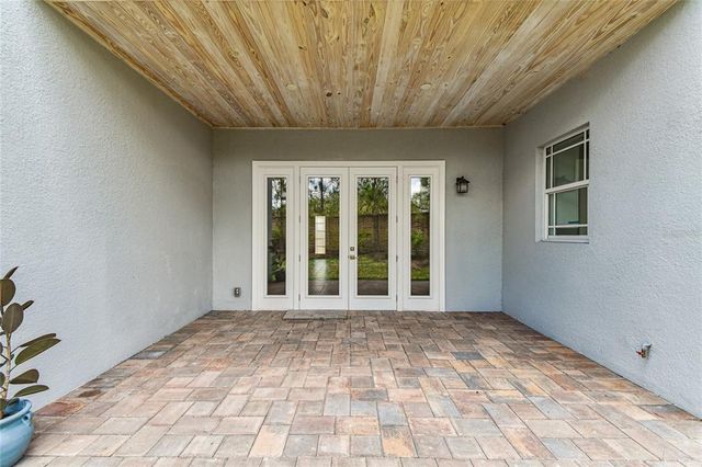 7834 HIDDEN CREEK LOOP 102, Lakewood Ranch, FL 34202