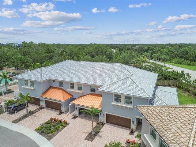 7834 HIDDEN CREEK LOOP 102, Lakewood Ranch, FL 34202