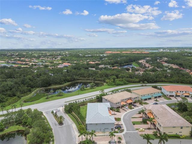 7834 HIDDEN CREEK LOOP 102, Lakewood Ranch, FL 34202