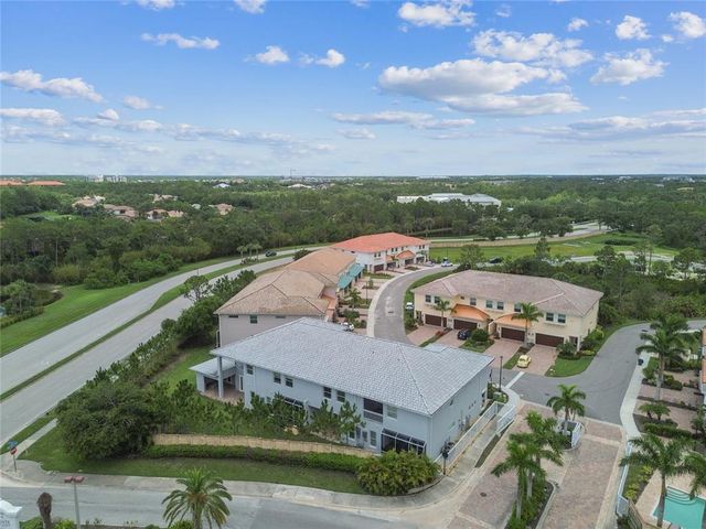 7834 HIDDEN CREEK LOOP 102, Lakewood Ranch, FL 34202