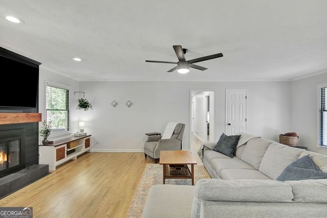 135 Bunny Lane, Fayetteville, GA 30215