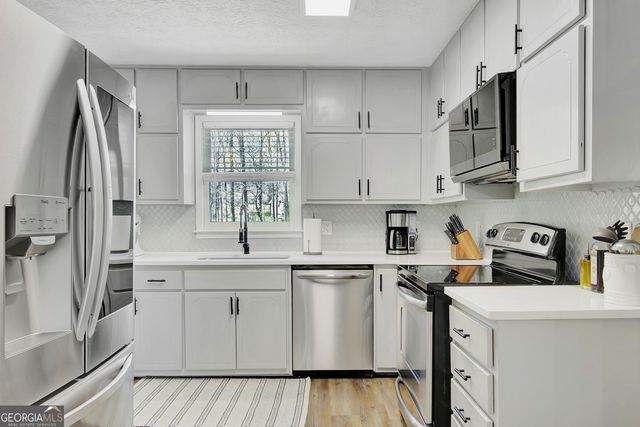 135 Bunny Lane, Fayetteville, GA 30215