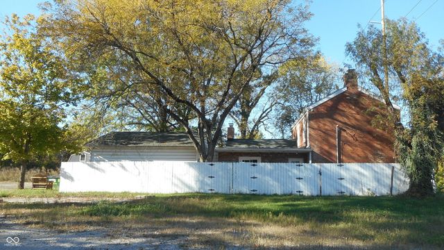 7716-7718 Michigan Road, Indianapolis, IN 46268