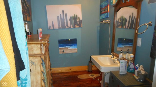 7716-7718 Michigan Road, Indianapolis, IN 46268