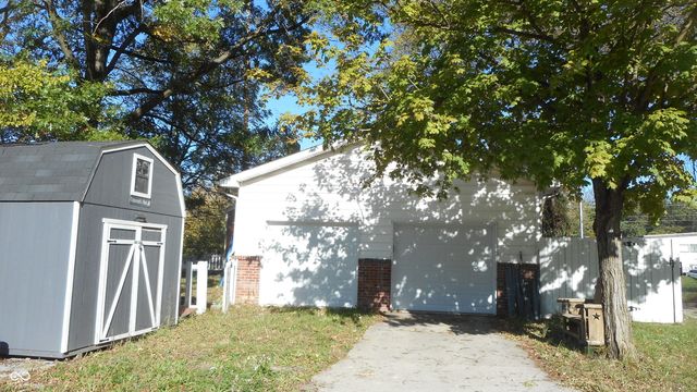 7716-7718 Michigan Road, Indianapolis, IN 46268