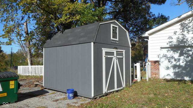 7716-7718 Michigan Road, Indianapolis, IN 46268