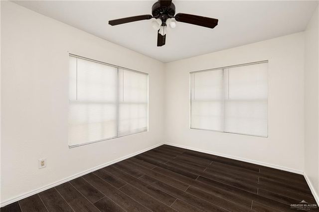 606 S Airport Drive, Weslaco, TX 78596