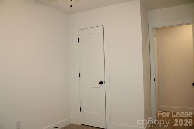 562 W Park Avenue B, Mooresville, NC 28115