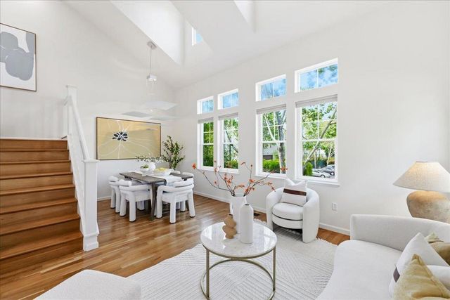 731 Seneca Terrace, Sunnyvale, CA 94087